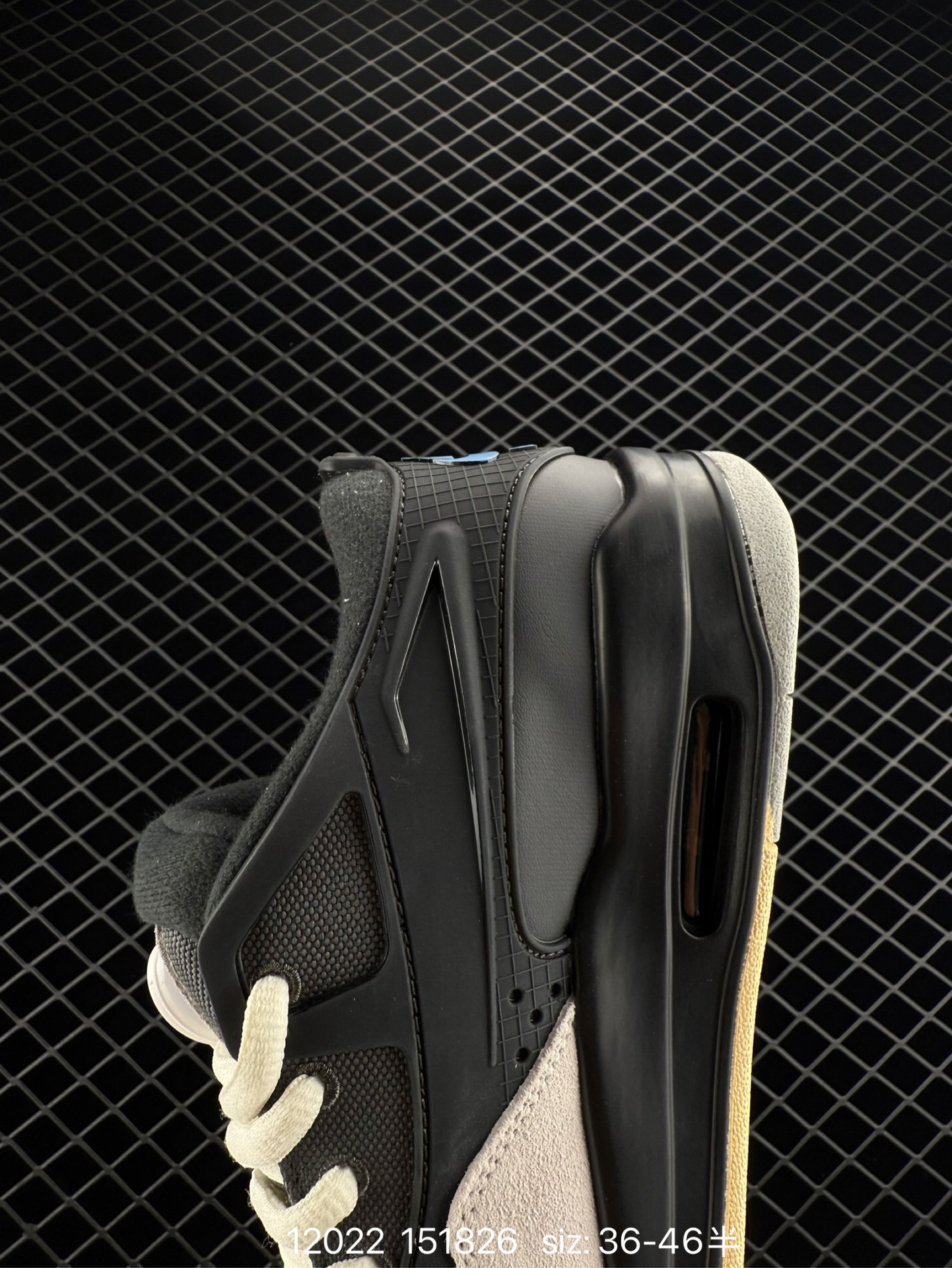 Nike Air Jordan 4 Retro